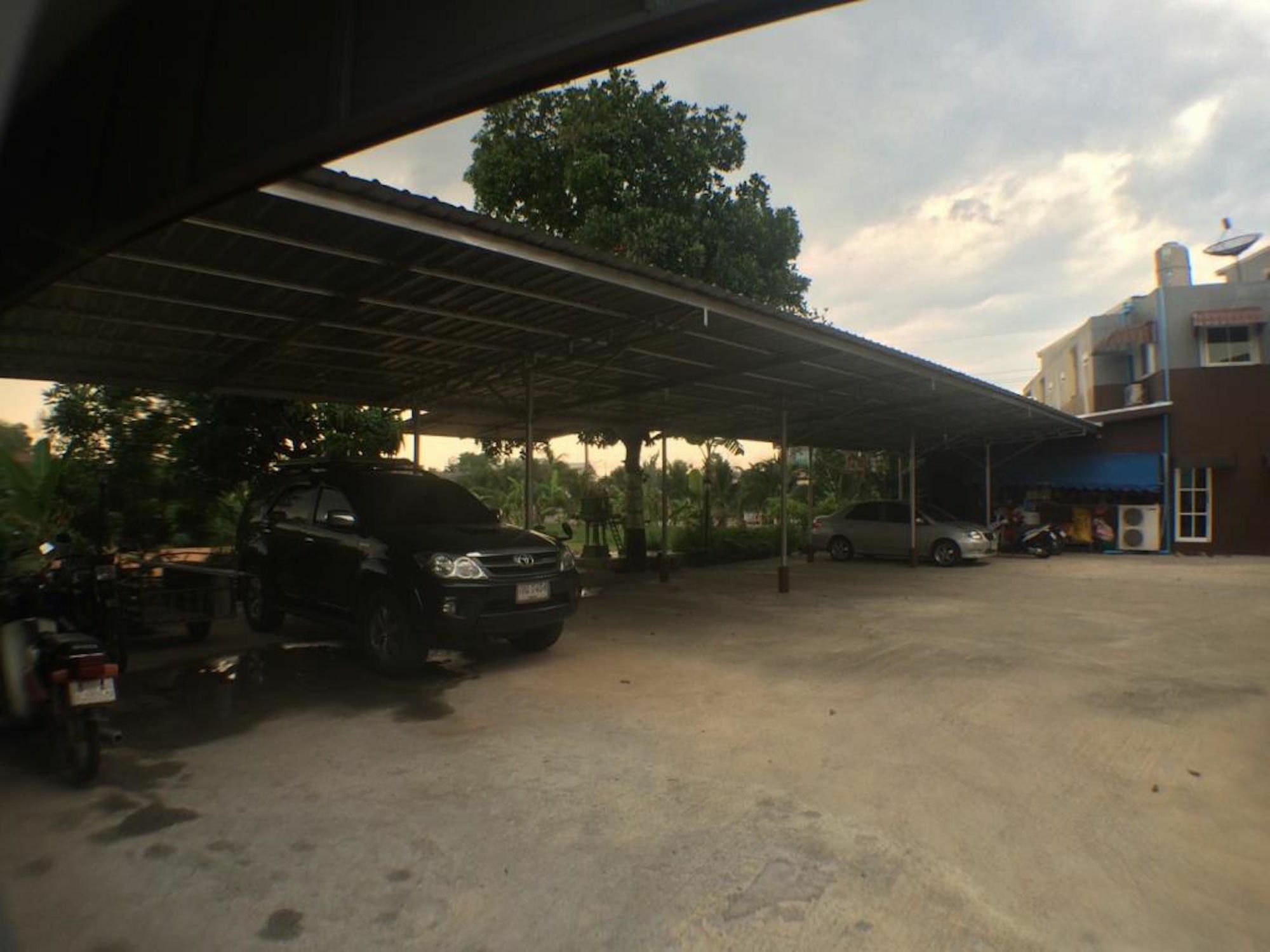 Hotel Bannita Hat Yai Esterno foto