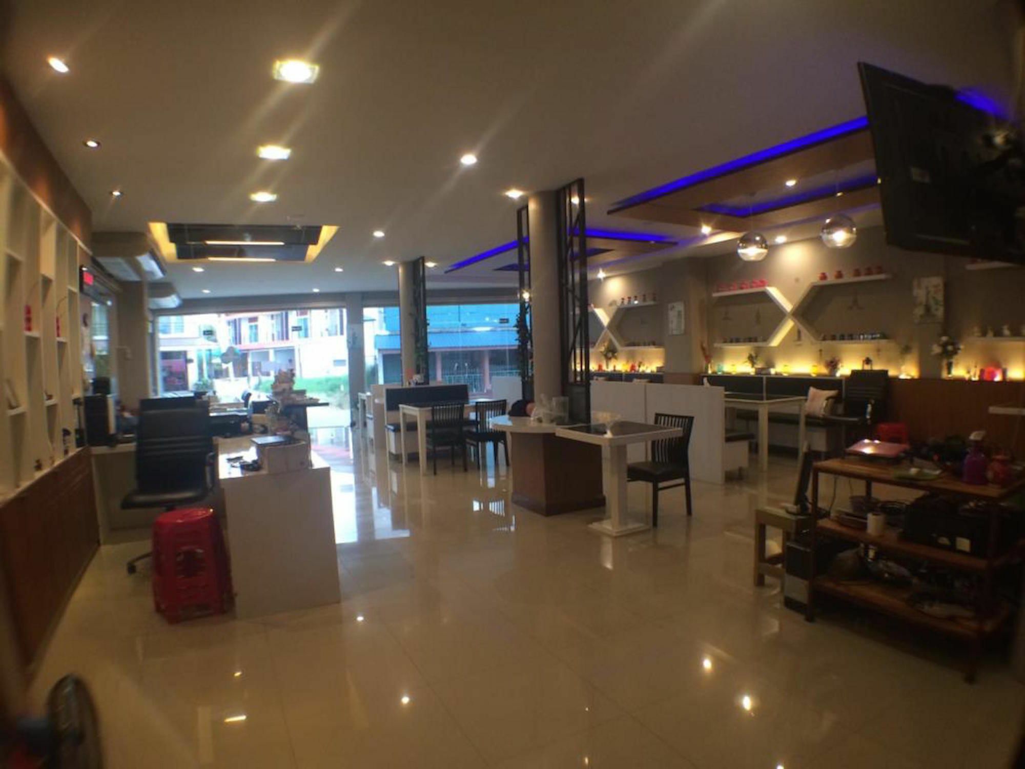 Hotel Bannita Hat Yai Esterno foto